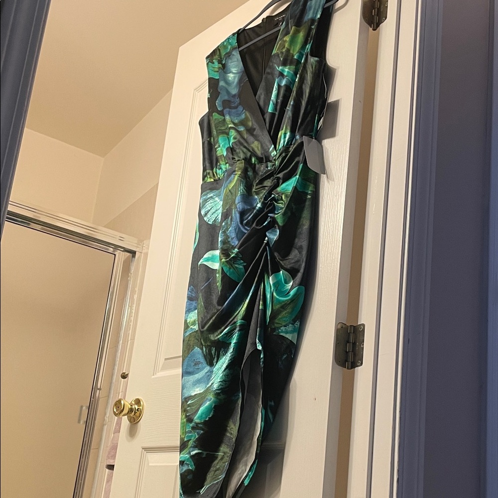 Tahari ASL Black and Green Floral Midi Dress
